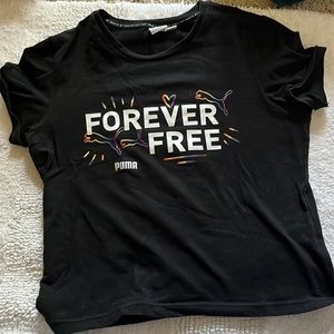 Puma PRIDE Forever Free Women’s Cropped Tee